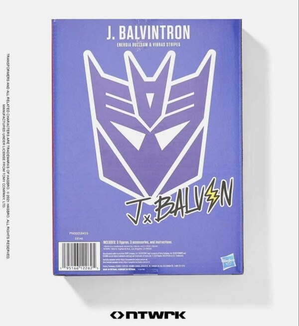 Transformers Collaborative J. Balvintron NTWRK Exclusive Yellow Soundwave & Tapes  (6 of 6)